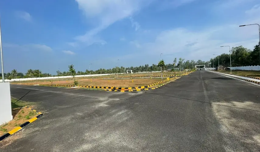 plots-for-sale-in-nedungundram-akb-golden-gate-4