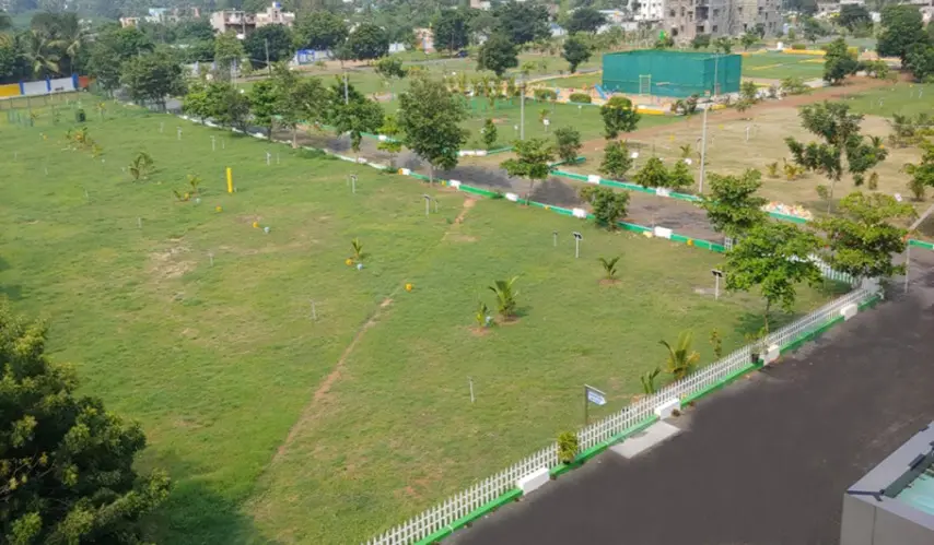 plots-for-sale-in-red-hills-rc-blooming-garden-4
