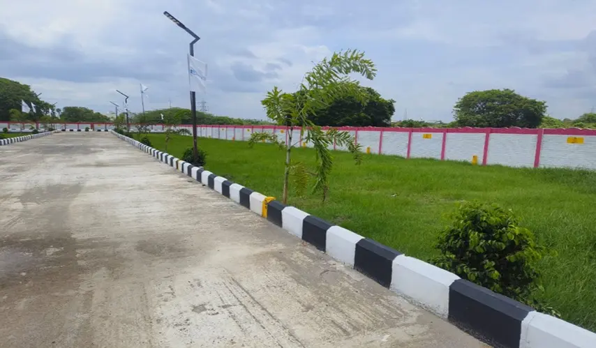plots-for-sale-in-thalambur-avm-garden-3