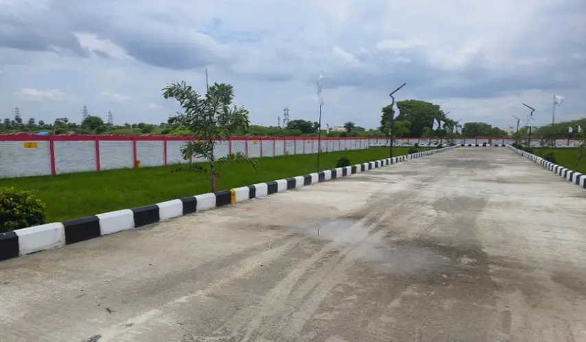 plots-for-sale-in-thalambur-avm-garden-4