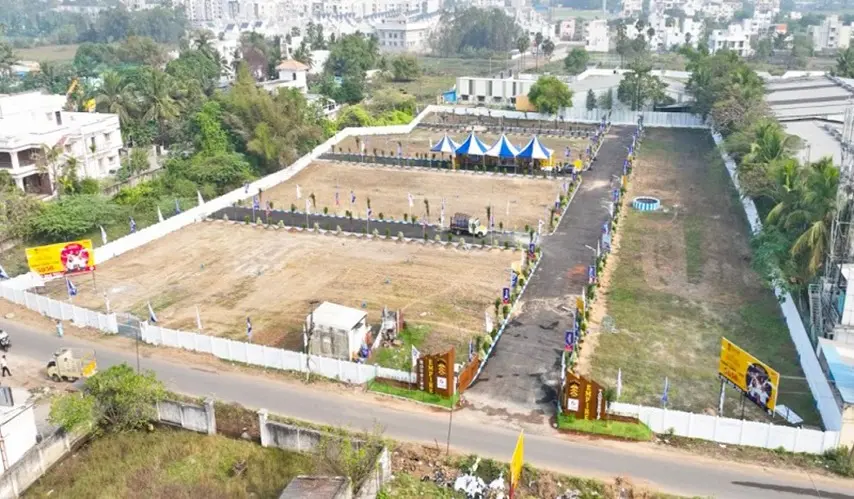 plots-for-sale-in-thalambur-empire-township-1